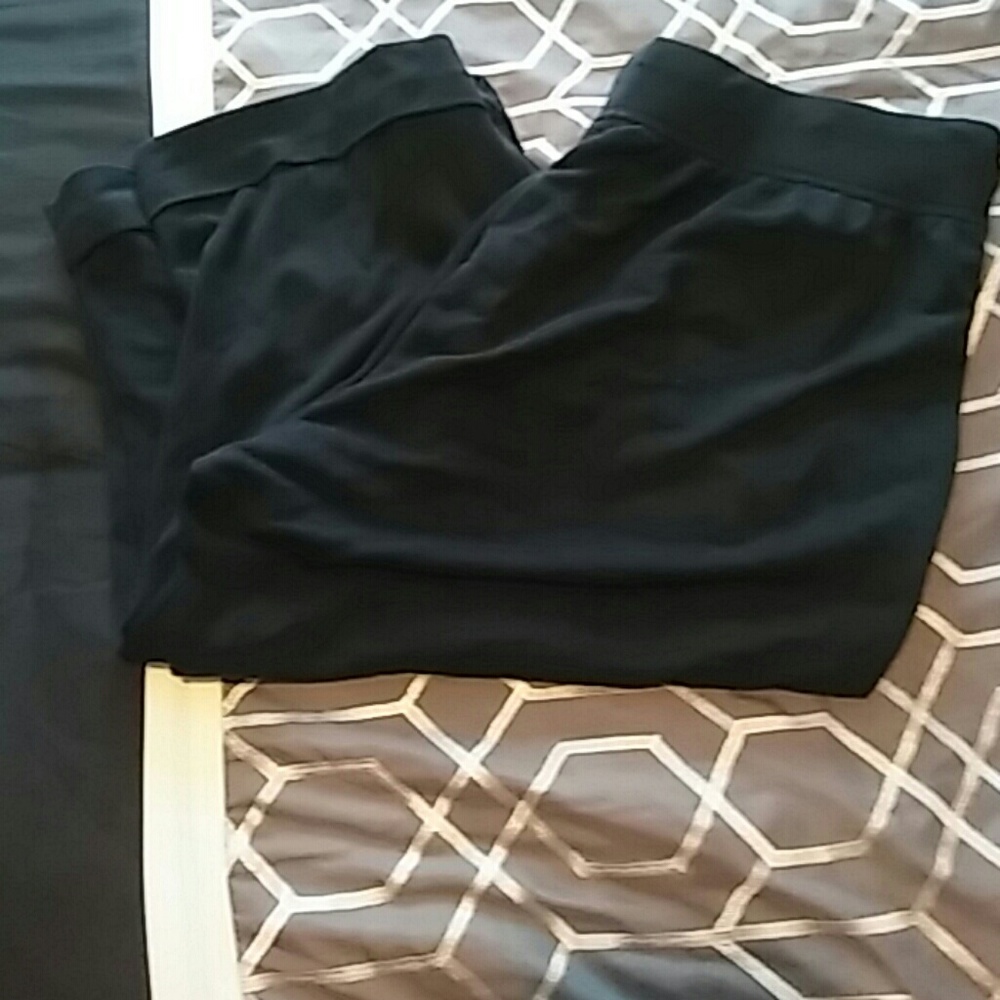 Shorts - Picture 4 of 4